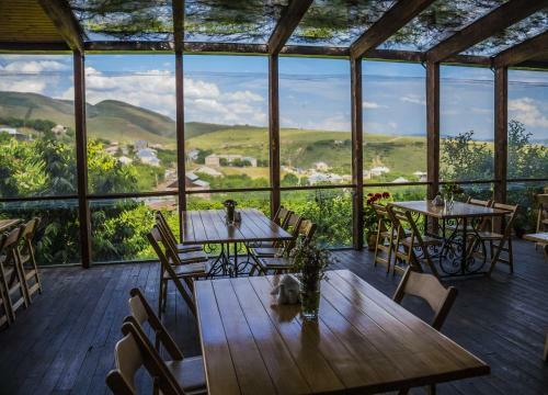 Hostal Hyelandz Eco Village Resort