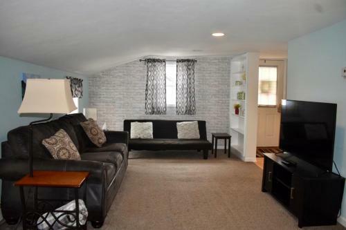 Apartamento Cozy 2nd Story Flat Near Downtown