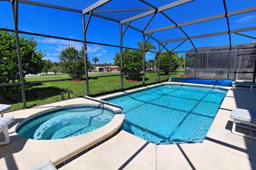 5 Bed With Games Room And Spa 1915msd Villa