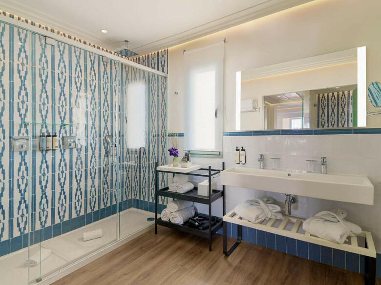 Hotel H10 Universitat