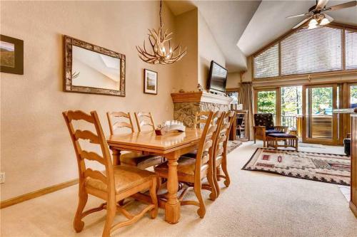 One Breckenridge Place #6 Townhouse