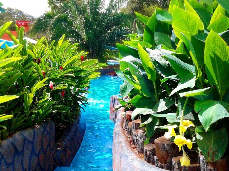 Lagoa Quente Hotel