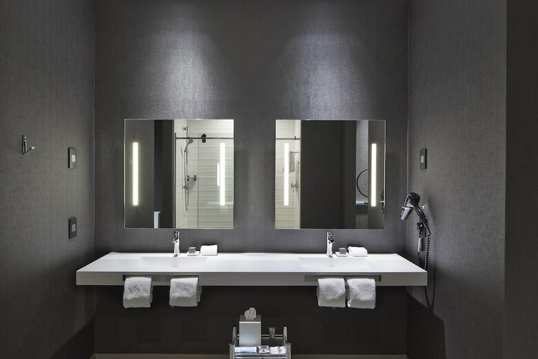 AC Hotel By Marriott Des Moines East Village