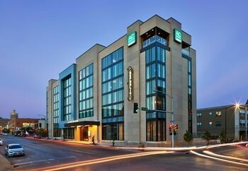 AC Hotel By Marriott Des Moines East Village