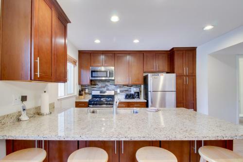 Crystal Waters Townhome