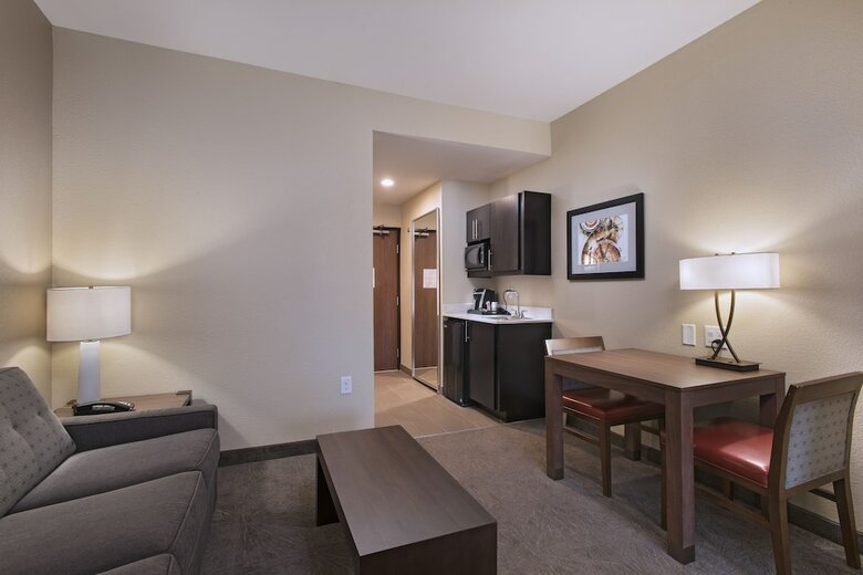 Hotel Holiday Inn Express & Suites Austin Nw - Four Points