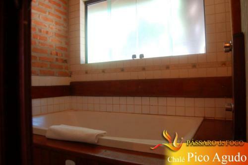 Hostal P�ssaro De Fogo