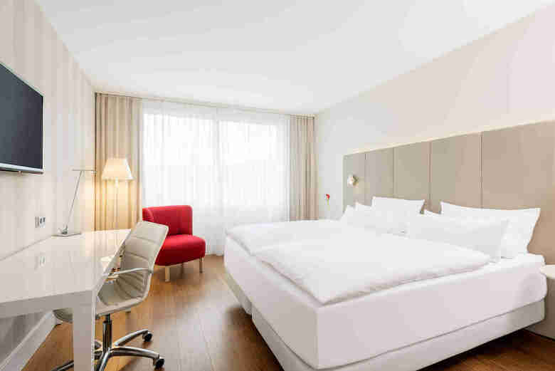 Hotel NH Collection K�ln Mediapark