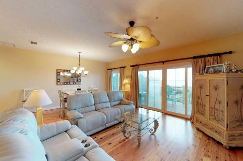 Apartamento Club At Cape San Blas 2b
