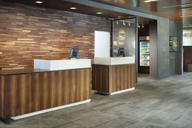 Hotel Courtyard By Marriott Lagrange