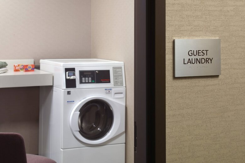 Hotel Courtyard By Marriott Lagrange