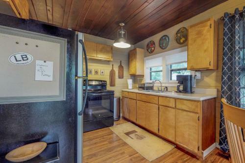 Kj's Cottage