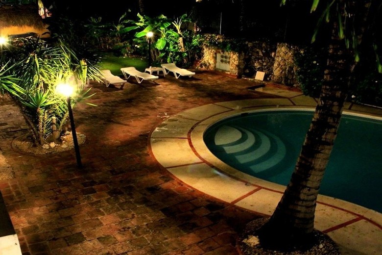 Hotel Cabana Elke