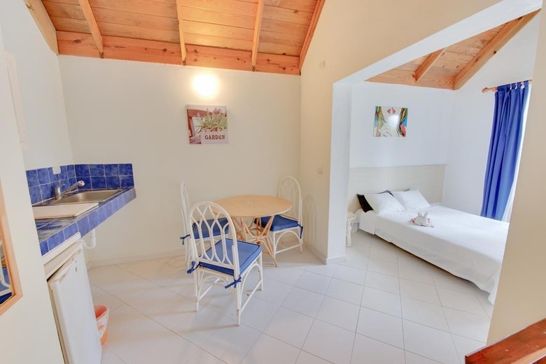 Hotel Cabana Elke