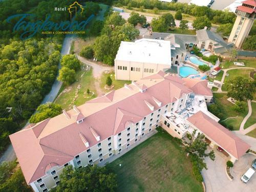 Hotel Tanglewood Resort And Conference Center