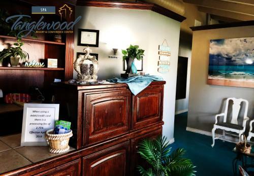 Hotel Tanglewood Resort And Conference Center