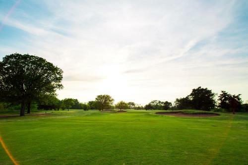 Hotel Tanglewood Resort And Conference Center