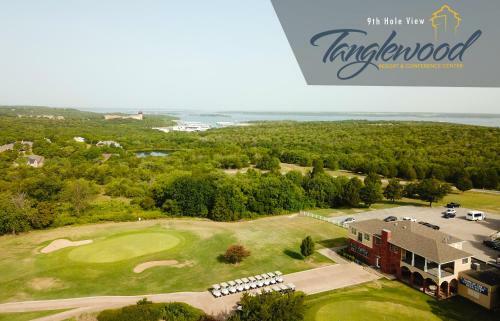 Hotel Tanglewood Resort And Conference Center