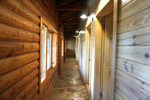 Wimberley Log Cabins Resort And Suites - Unit 1