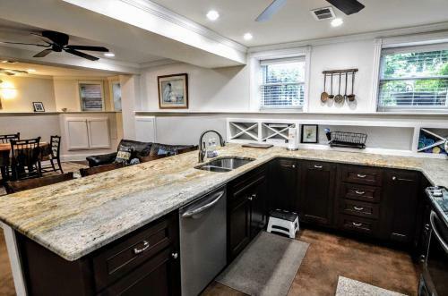 Apartamento 140 Twelfth South East #1079 Apts