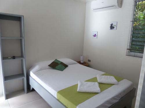 Bed & Breakfast Le Colibri Rouge Hotel Cabinas
