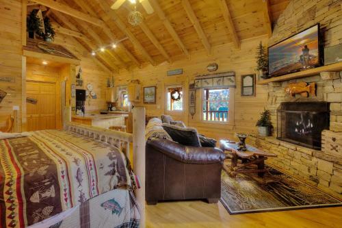 A Fishing Hole #156 - One Bedroom Cabin