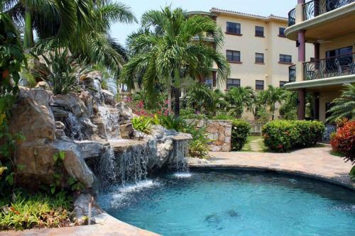 Hotel Clarion Suites Roatan At Pineapple Villas