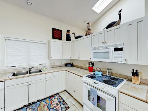 3012 Nw Oceania Dr Home