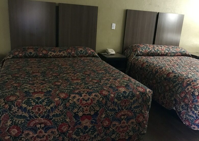 Hyde Park Motel