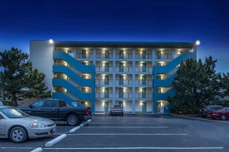 Hotel Best Western Plus Holiday Sands Inn & Suites