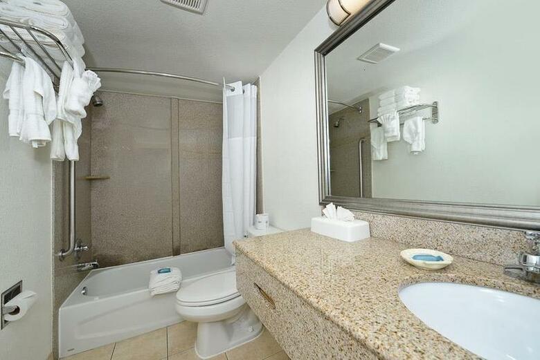 Hotel Best Western Plus Holiday Sands Inn & Suites