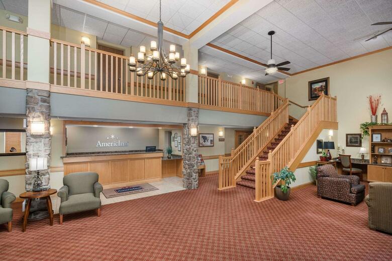Hotel Americinn Lodge & Suites Newton