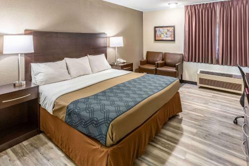 Hotel Econo Lodge Inn & Suites Newton