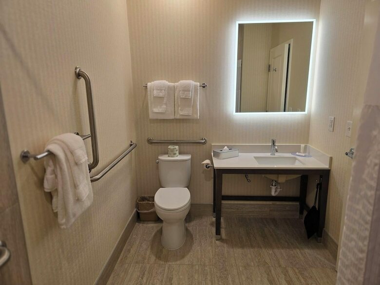 Hotel Baymont Inn And Suites Mattoon