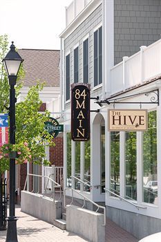 Hotel Capital Resorts - 84 Main