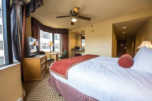 The Grand Lodge Hotel And Suites