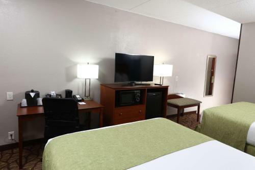 Best Western Hospitality Hotel & Suites