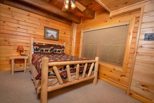 Rocky Top Four-bedroom Holiday Home