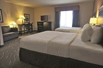 Hotel La Quinta Inn And Suites Edmond