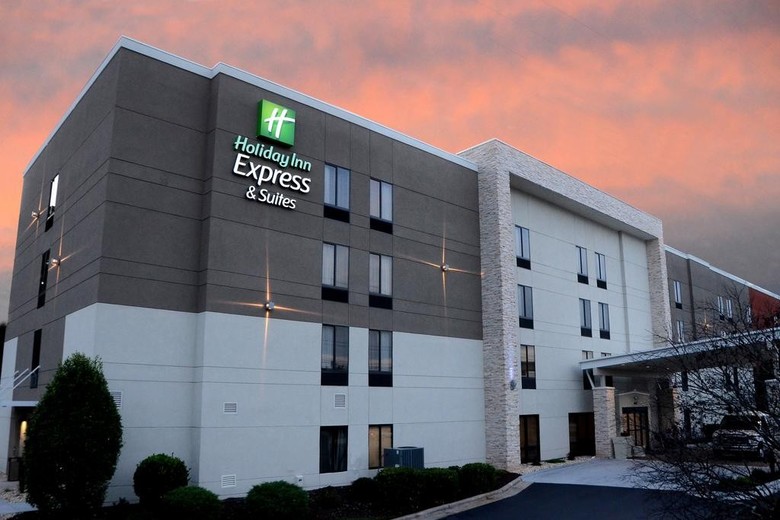 Holiday Inn Express Hotel & Suites Research Triangle Park