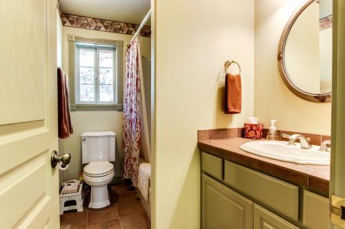 Shanti River House - Near La Pine State Park