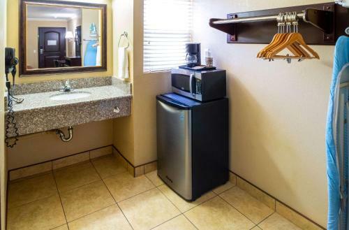 Motel Econo Lodge Inn & Suites Fallbrook Downtown