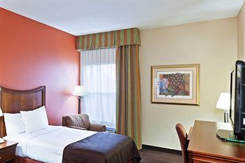 Americinn Hotel & Suites Indianapolis Ne