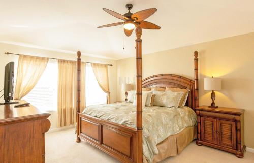 Spacious Vacation Home Rental House 77tb12