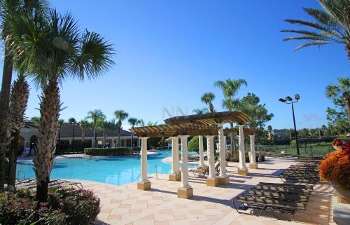 Spacious Vacation Home Rental House 77tb12