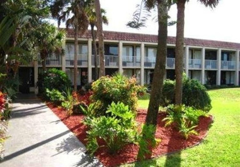 Motel Heritage Park Inn