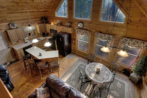 Nestled Inn #214 - Two Bedroom Cabin