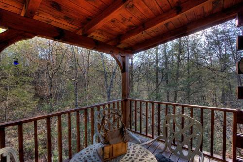 Nestled Inn #214 - Two Bedroom Cabin