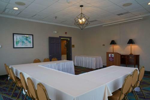 Hotel Best Western Plus Morristown Conference Center