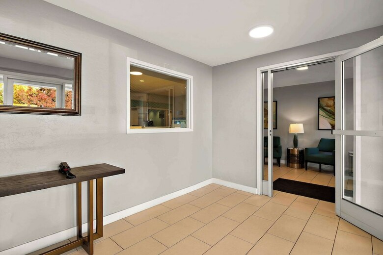 Hotel Hawthorn Suites Salt Lake City